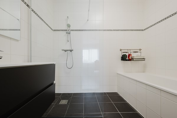Medium property photo - Hongerlandsedijk 320, 3201 LW Spijkenisse